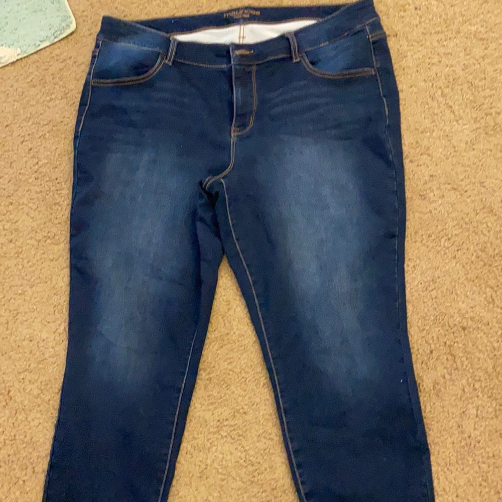 Maurices jeggings Sz 18 short